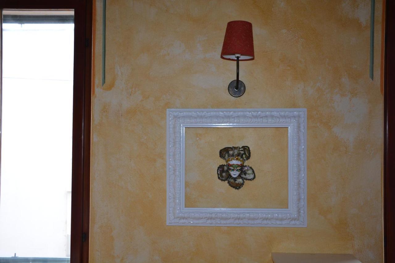 Alighieri Unique Apartment พูลา ภายนอก รูปภาพ